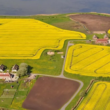 Ruegen Farm Ummanz
